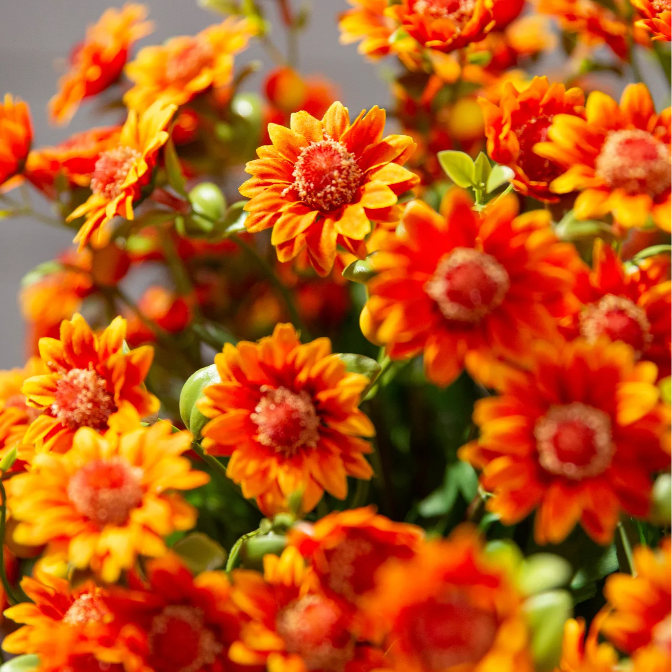 💥ON SALE💥- Artificial Outdoor Sunset Mums Flowers - UV resistant, Waterproof, Windproof