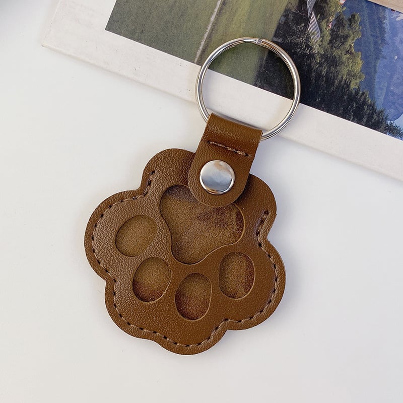 🐾Pet Paw Shaped Leather Keychain