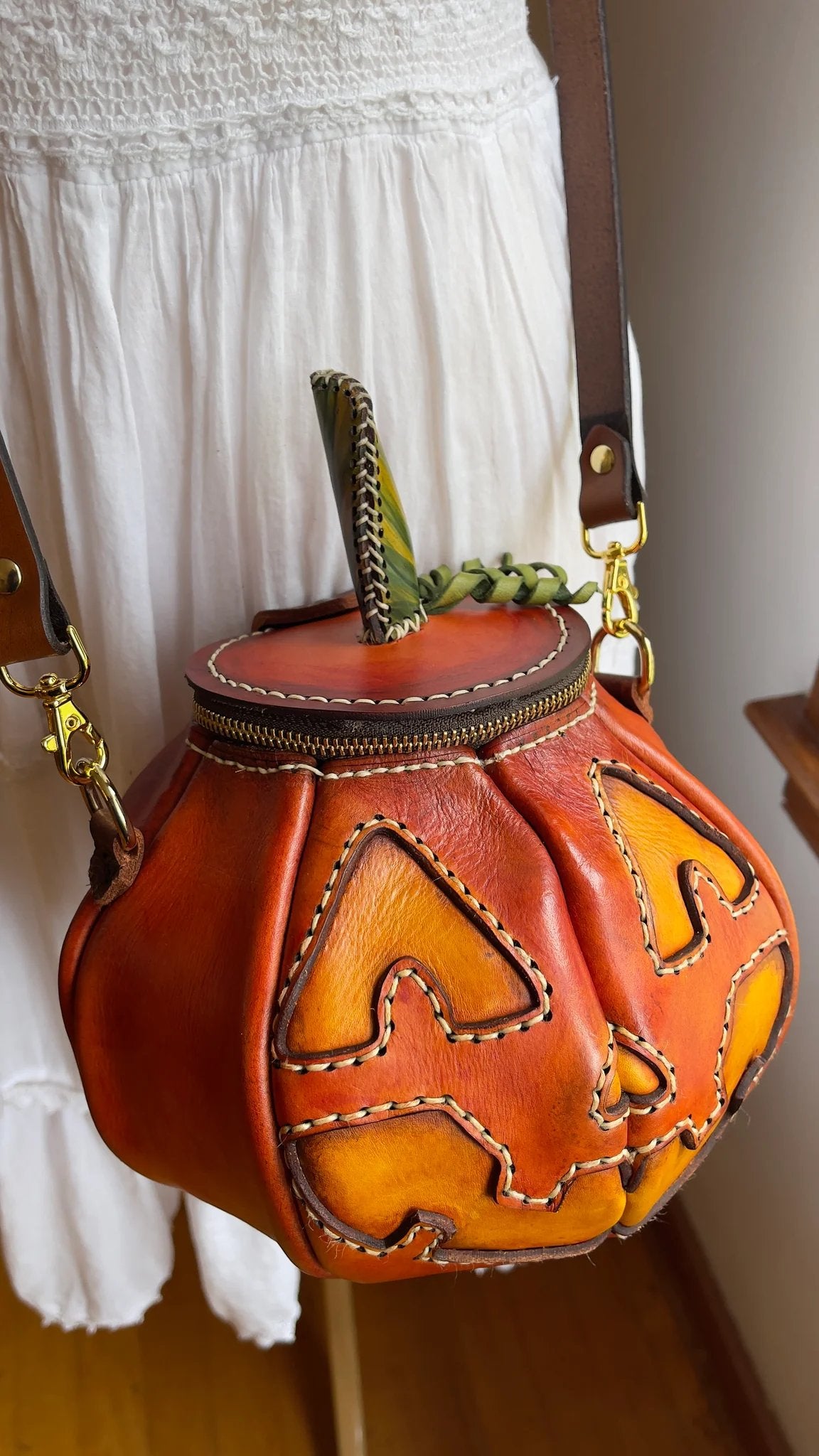 🎃The Great Purely handmade leather Pumpkin Bag(✨Same as in the video)