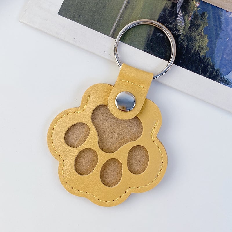 🐾Pet Paw Shaped Leather Keychain