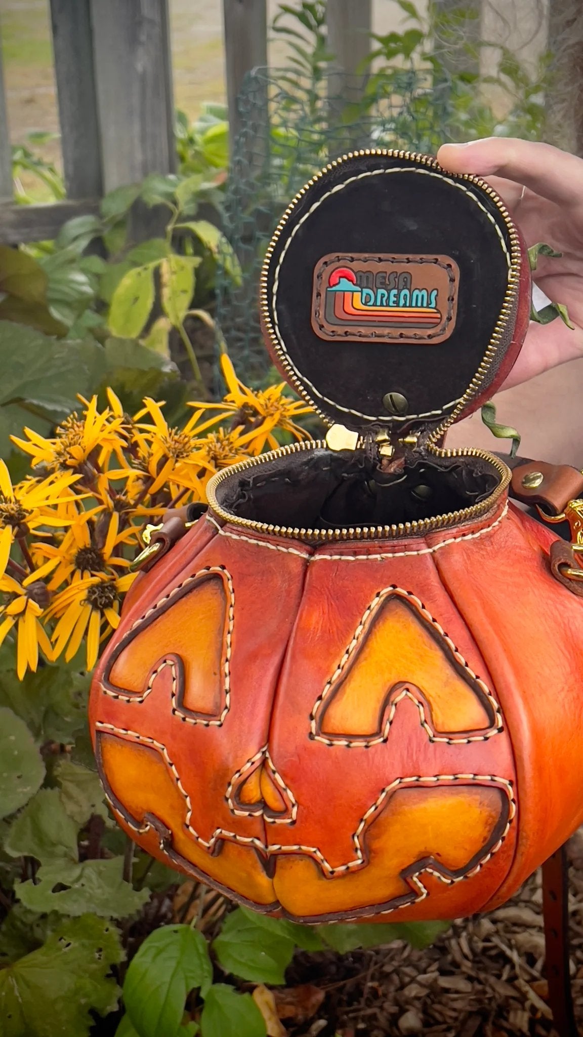 🎃The Great Purely handmade leather Pumpkin Bag(✨Same as in the video)