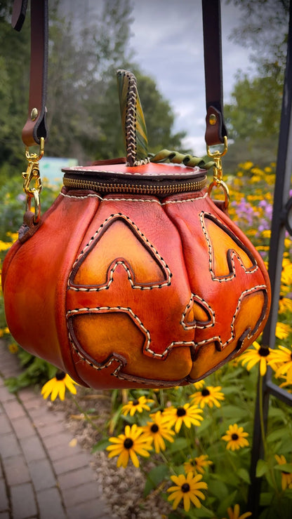 🎃The Great Purely handmade leather Pumpkin Bag(✨Same as in the video)