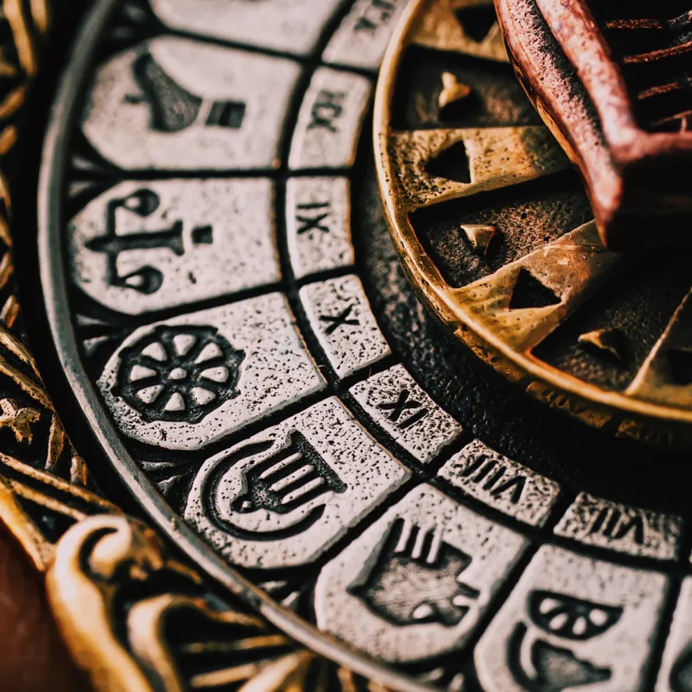 🔥LAST DAY 49% OFF👁️‍🗨️🔮Handmade Tarot Vision Pendant: Connect to Cosmic Wisdom Anytime